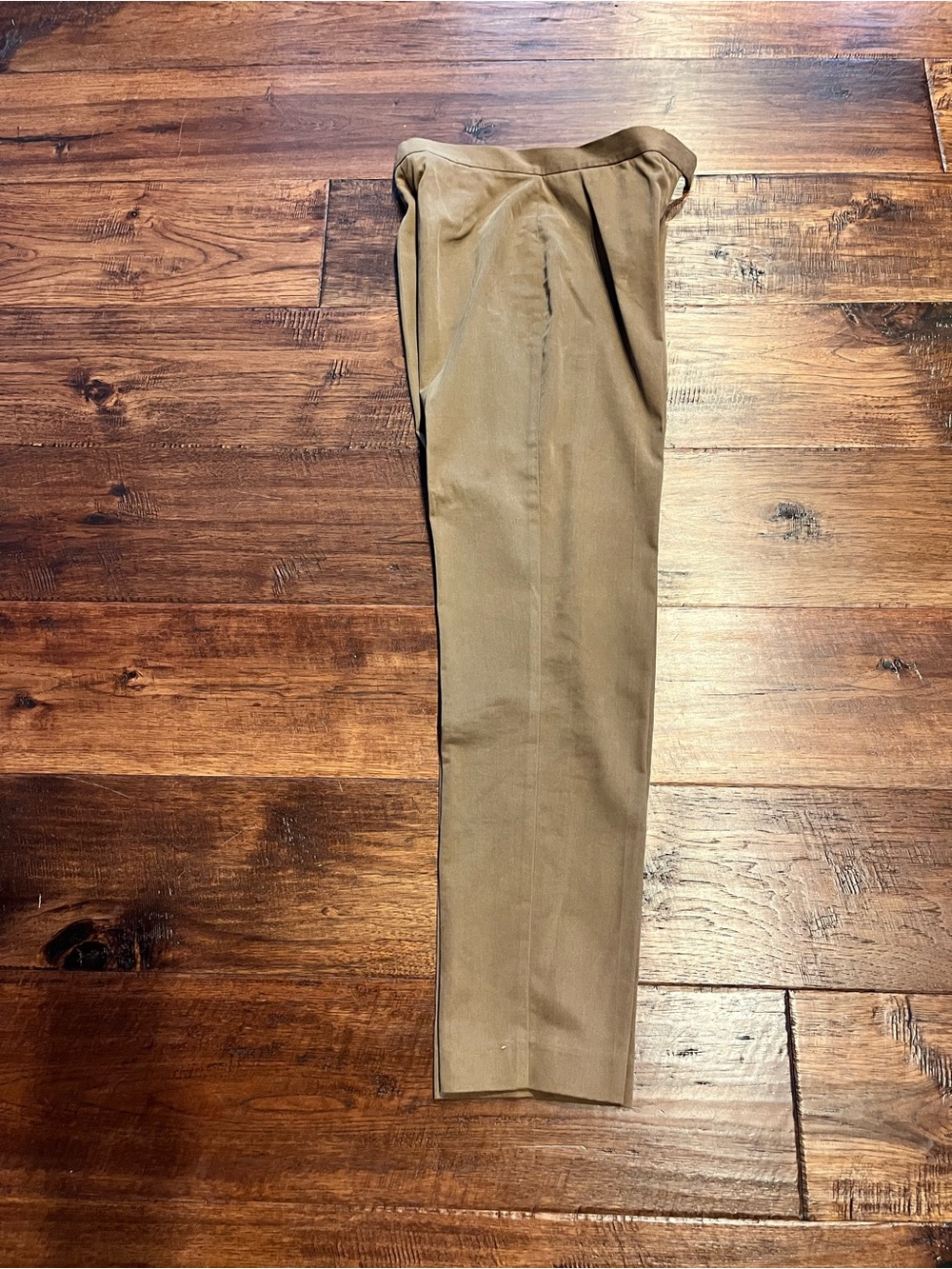 JONES NEW YORK COUNTRY. DARK TAUPE DRESS PANTS. SIZE 4
